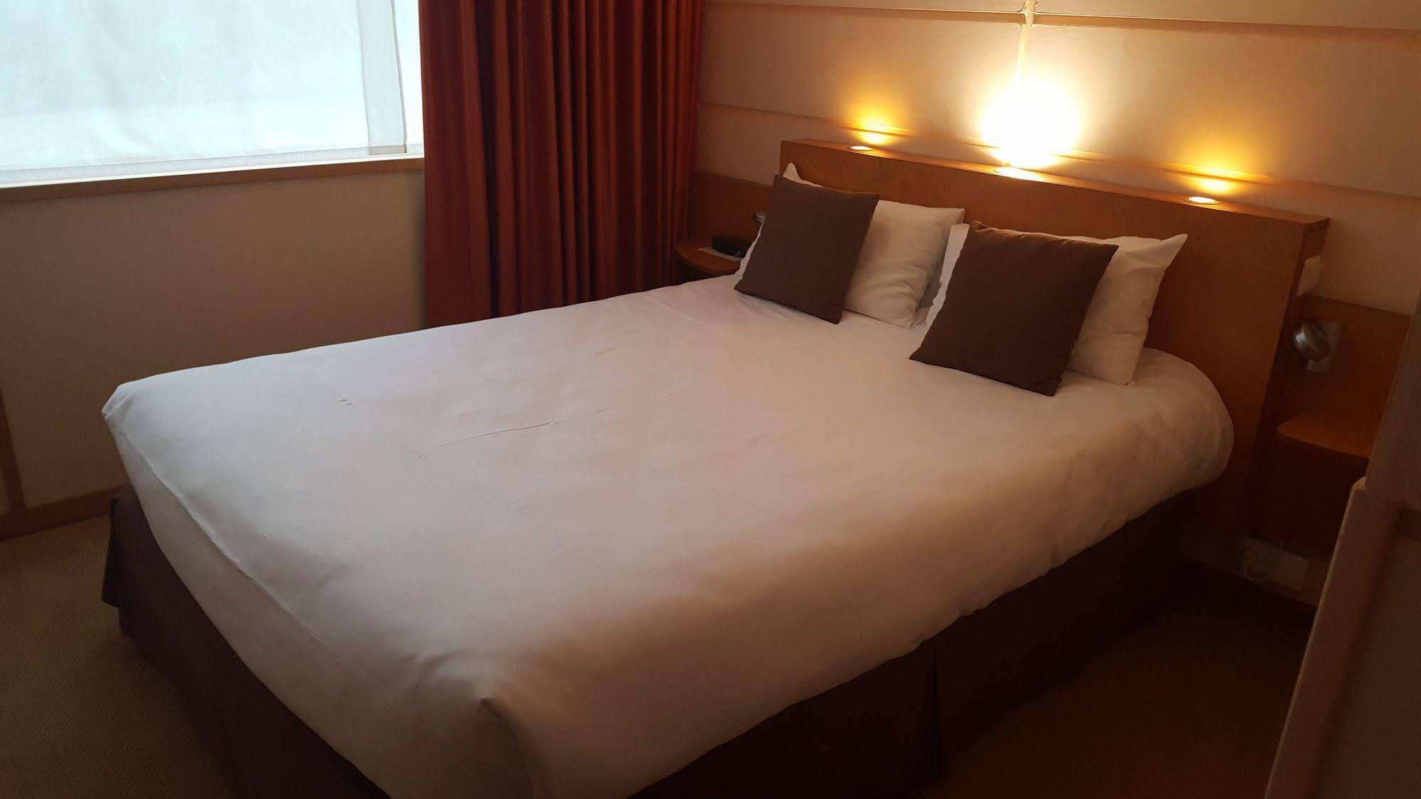 Hotel Du Parc Nantes Ouest Orvault Buitenkant foto